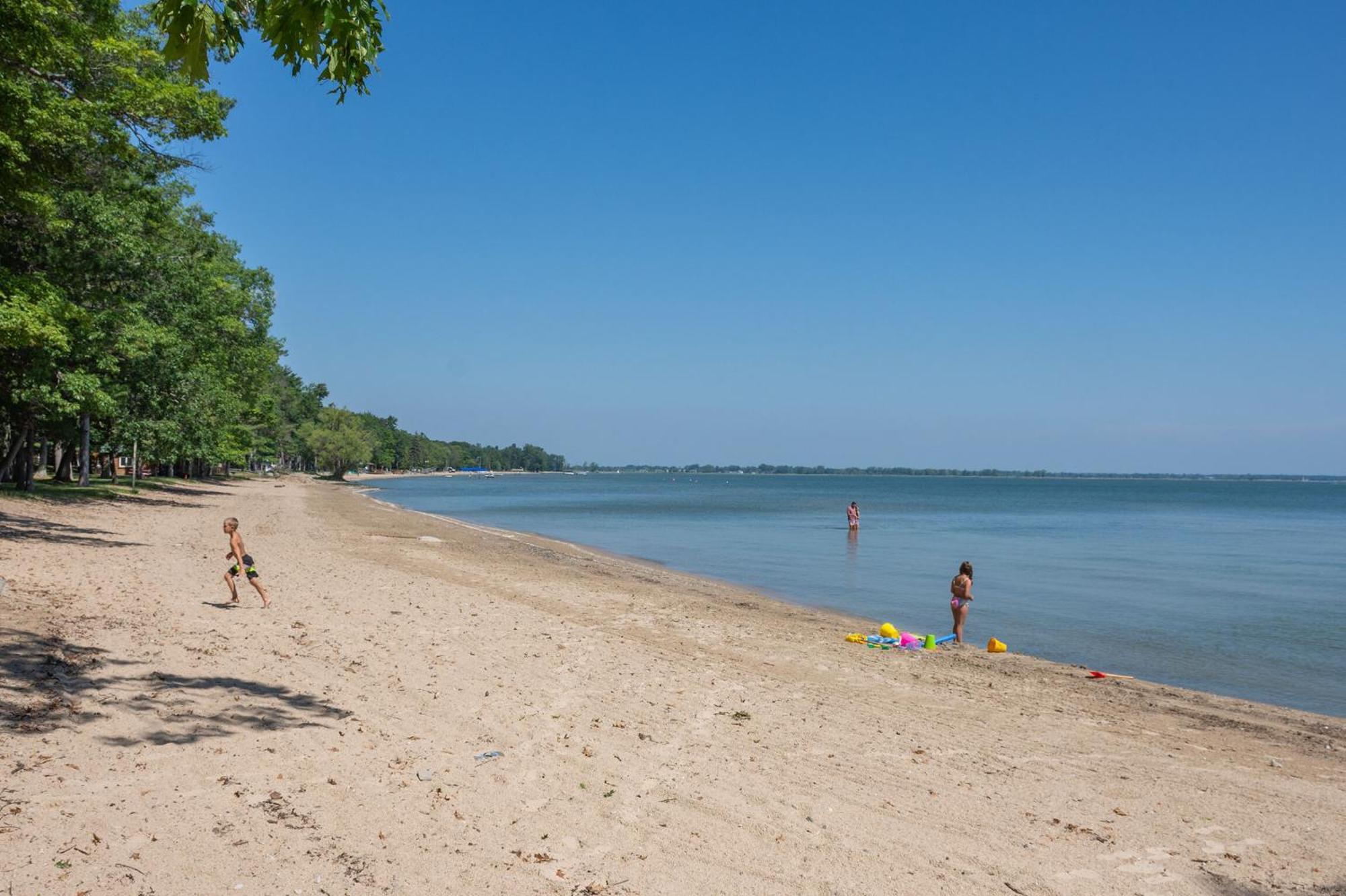 Cozy Home Lake Huron II Au Gres Exterior foto